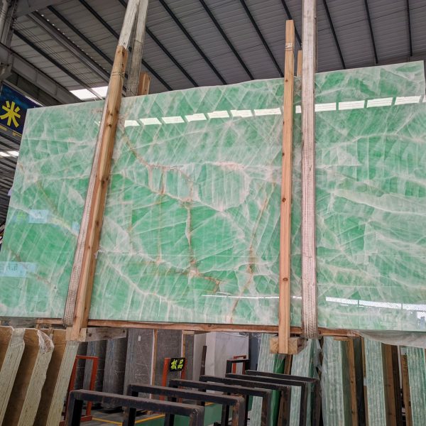 green gem onyx verde